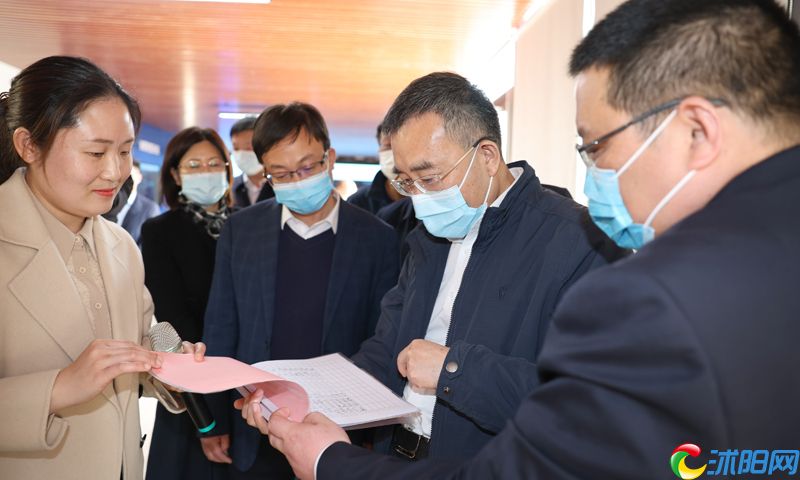 王瑞赴桑墟镇调研