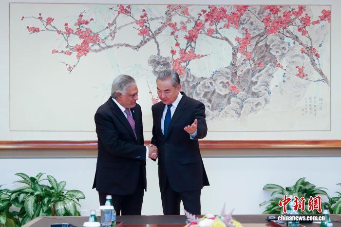 达尔