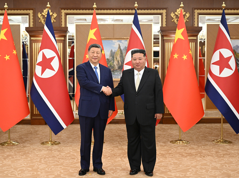 访朝